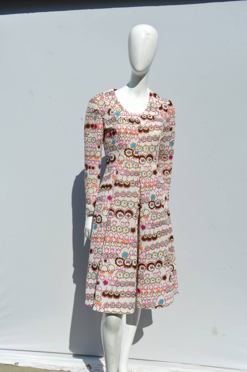 Vintage 70Er Jahre Tulpen Polyester Kleid Print Gartenparty Cocktailkleid Sm Von Thekaliman von thekaliman