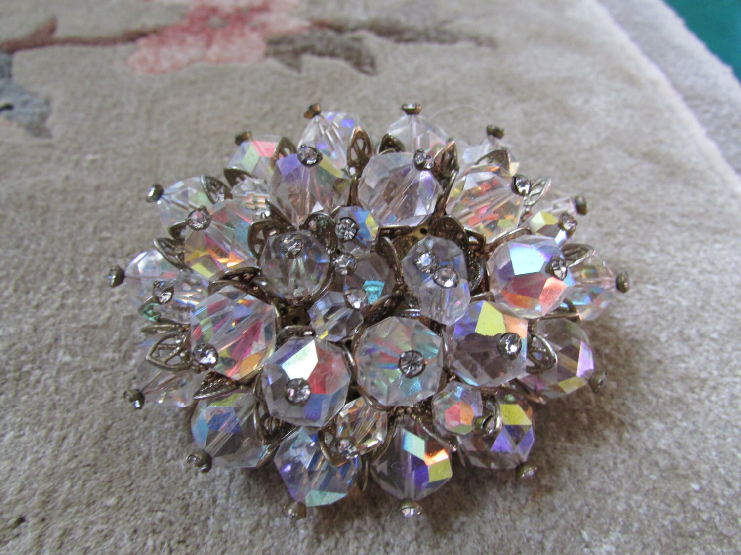 Laurie Erstaunliche Riesige Ab Kristall Perlen Brosche Mit Strass Haskell Stil Laurie Erstaunliche Riesige Ab Kristall Perlen Brosche Mit Strass Haskell Stil von thelauriecollection