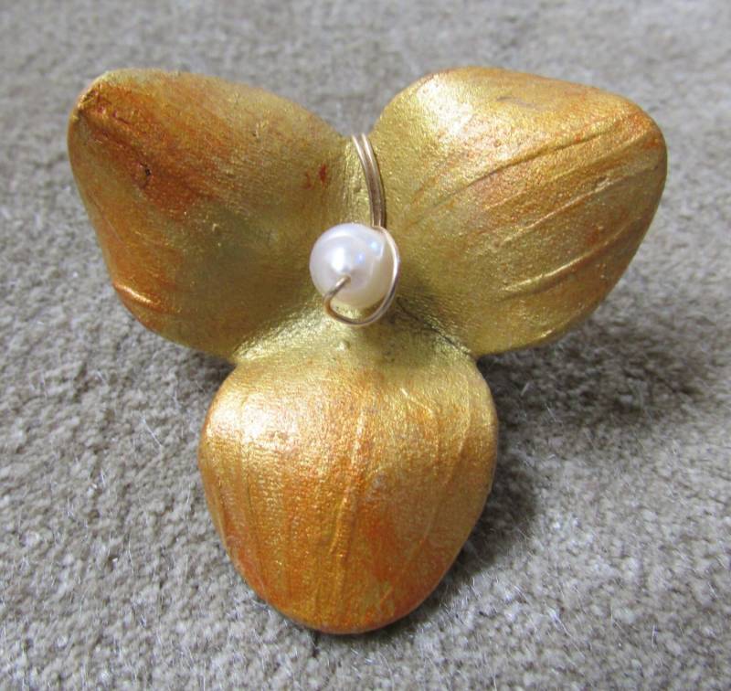 Laurie Kunst Zu Tragen Künstler Studio Handgefertigte Goldene Blume Pin Brosche Ooak Laurie Kunst Zu Tragen Künstler Studio Handgefertigte Goldene Blume Pin Brosche Ooak von thelauriecollection