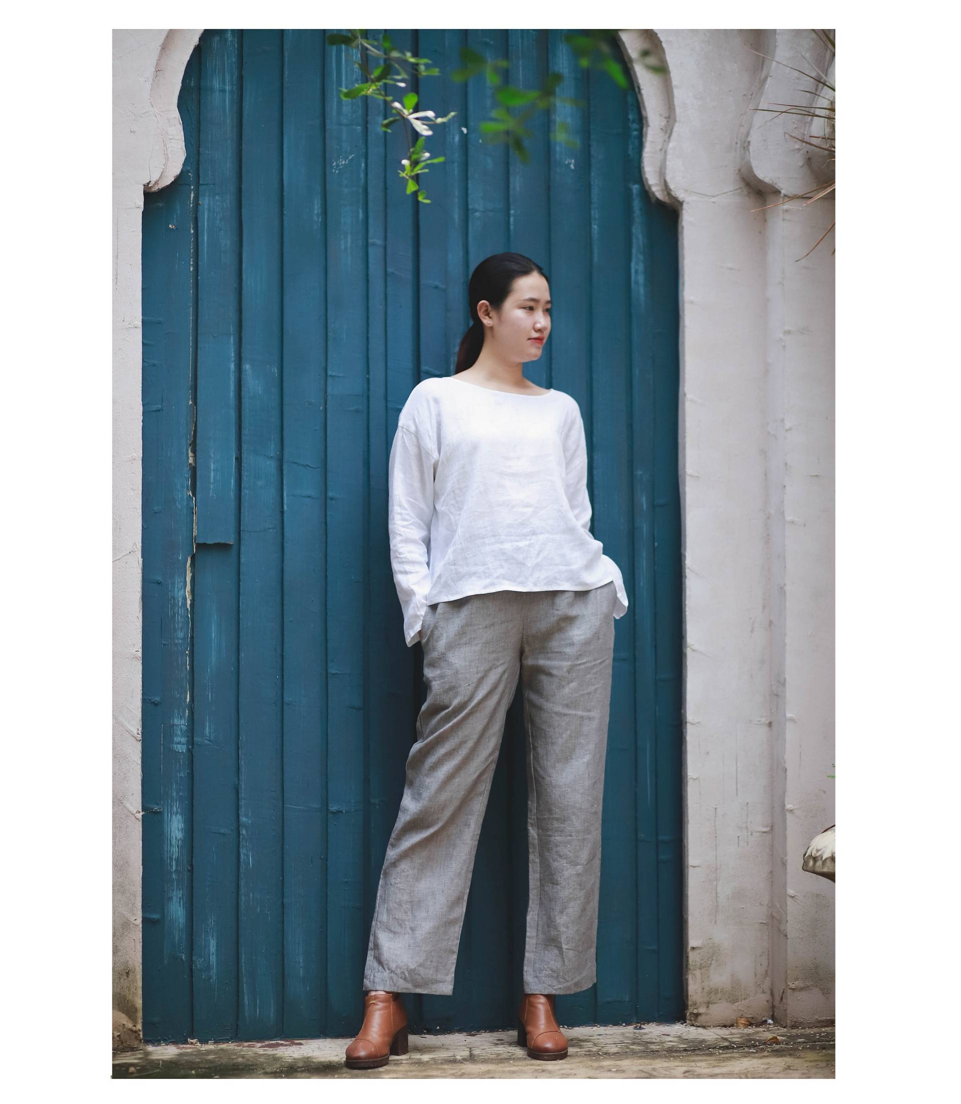 Lockeres Leinen Set Weißes Top & Graue Hose Lockeres Leinen Set Weißes Top & Graue Hose von thelittleHeidi