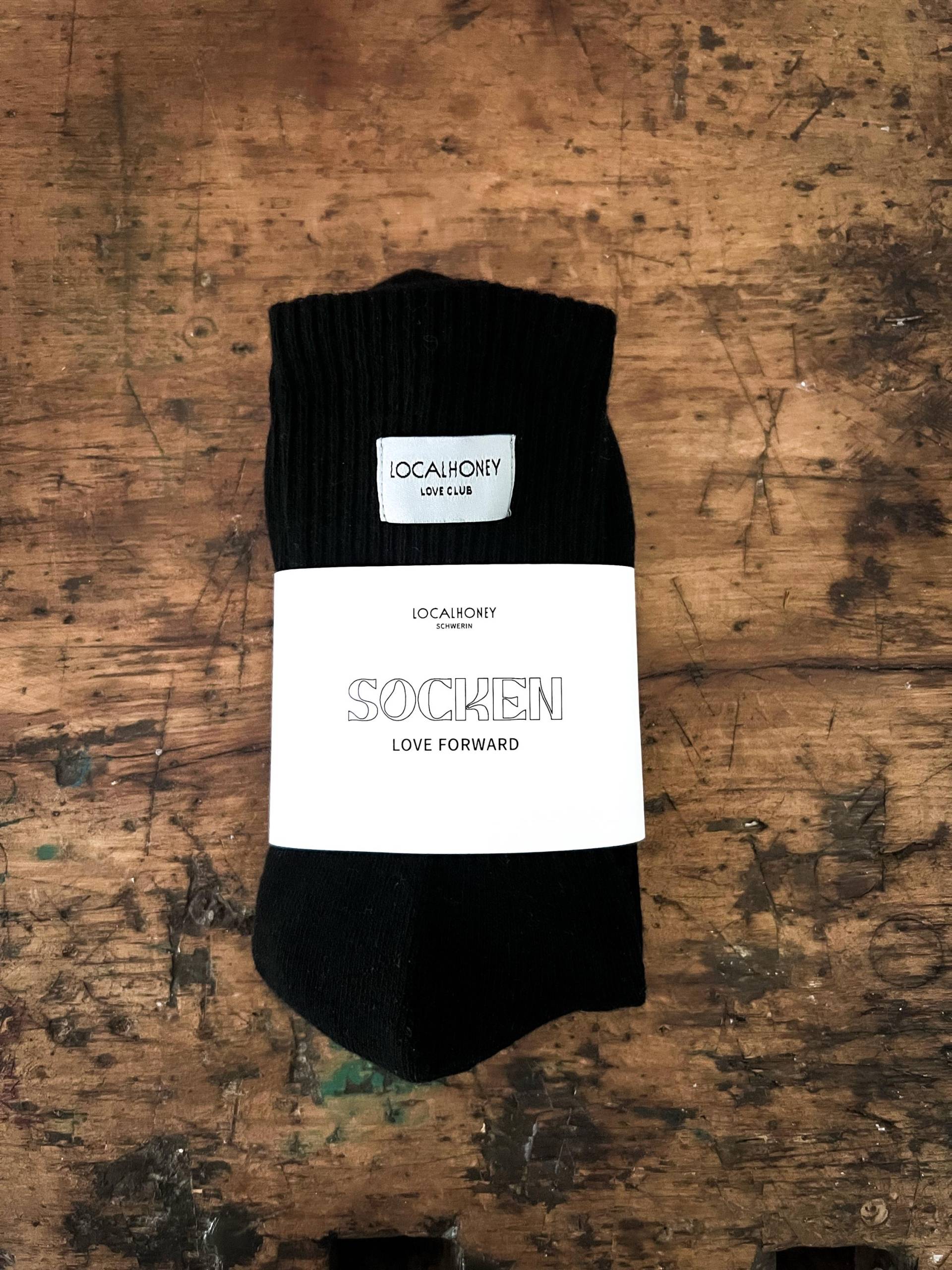 Love Club Socken in Schwarz | Localhoney Love Club Socken in Schwarz | Localhoney von thelocalhoneyguide