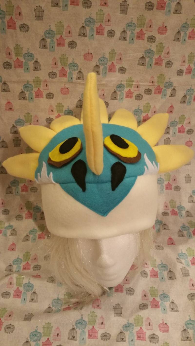 stormfly The Deadly Nadder Von Drachenzähmen Leicht Inspiriert Fleece Hut Handgefertigt von thepinkcastle