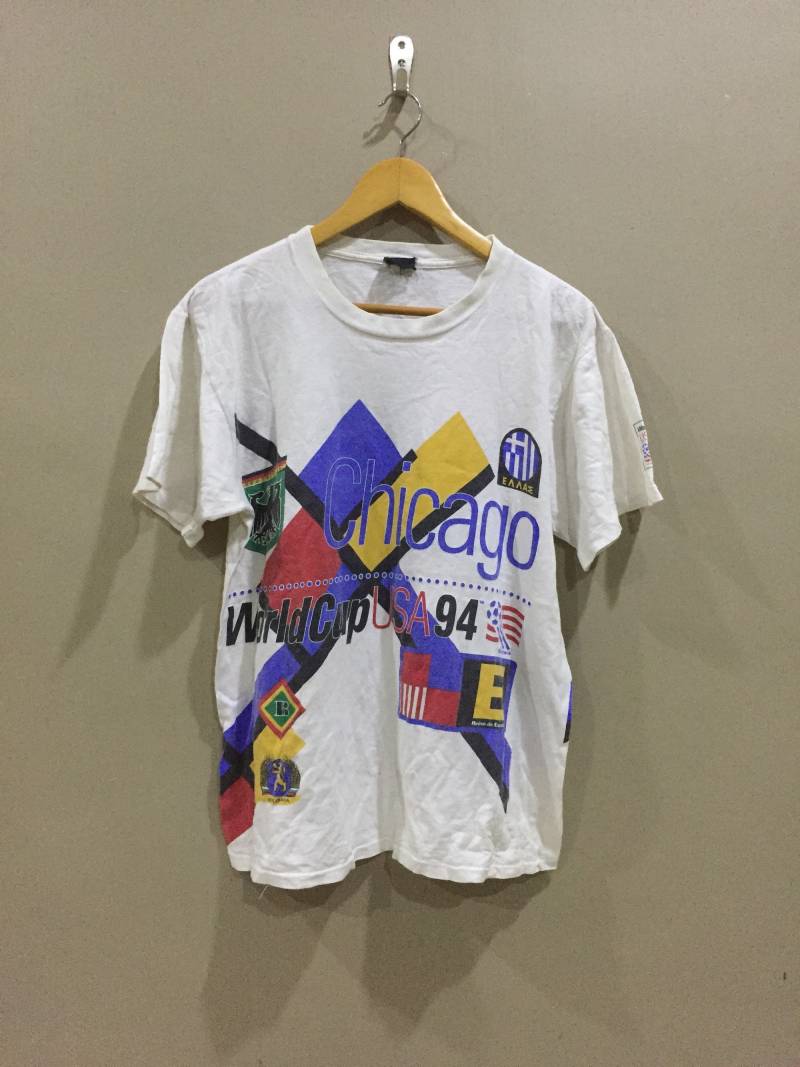 Vintage 90Er World Cup Usa 94S Shirt in Alloverprint von thepurixvintage