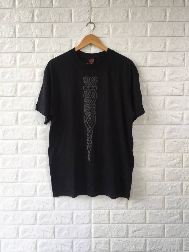 Vintage Fashion Victim Shirt Gr.l von thepurixvintage