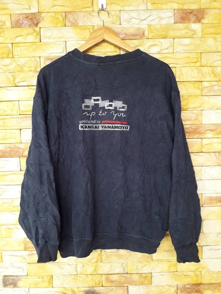 Vintage Kansai Yamamoto Japan Designer Big Logo Stickerei Crewneck Sweatshirt Größe L von thepurixvintage