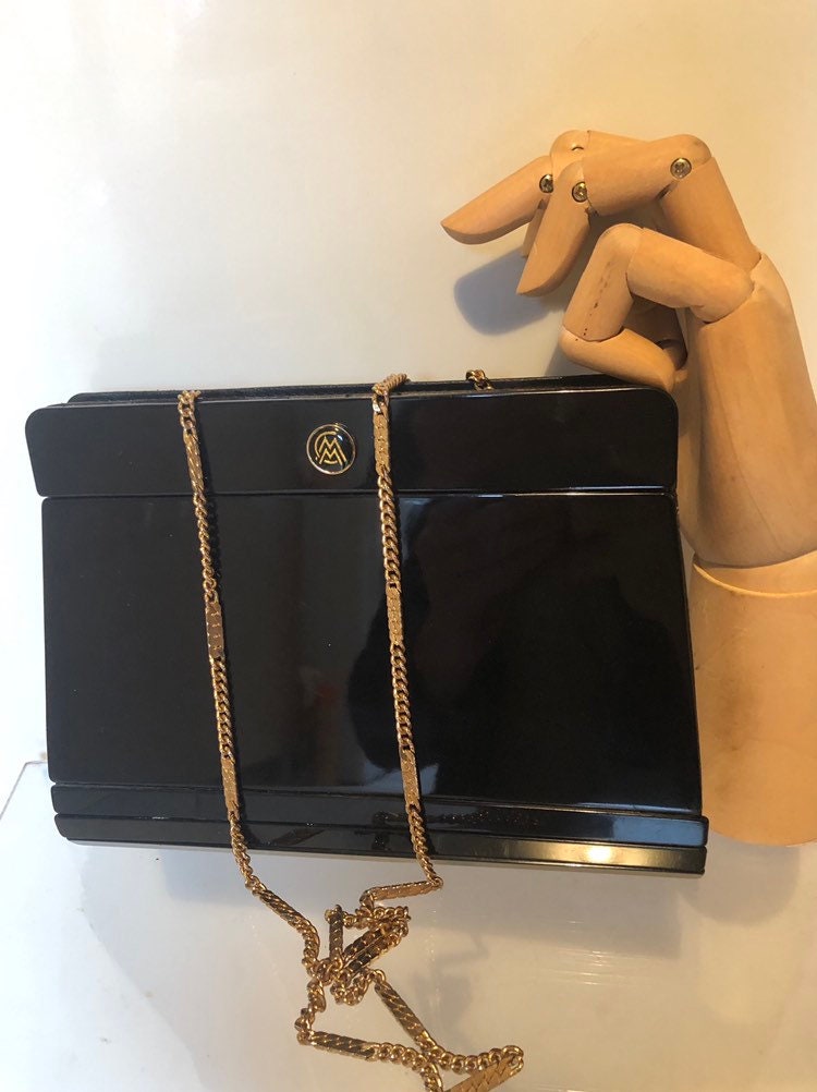 Vintage Schwarze Lucite-Tasche Und Lederschultergurt Mit Goldkette von theserendipityandcie
