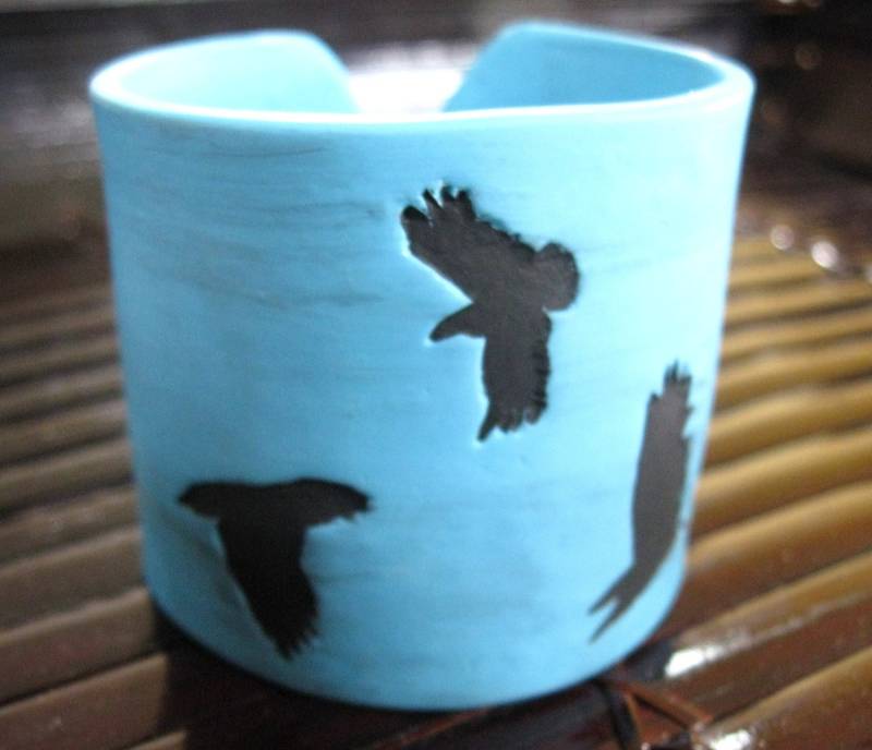 Türkisfarbenes Krähen Armband Mit Vogel Design, Handgefertigter Schmuck Von Theshagbag Auf Etsy, Bitte Lesen Sie Beschreibung Türkisfarbenes Krähen Armband Mit Vogel Design, Handgefertigter Schmuck Von Theshagbag Auf Etsy, Bitte Lesen Sie Beschreibung von theshagbag