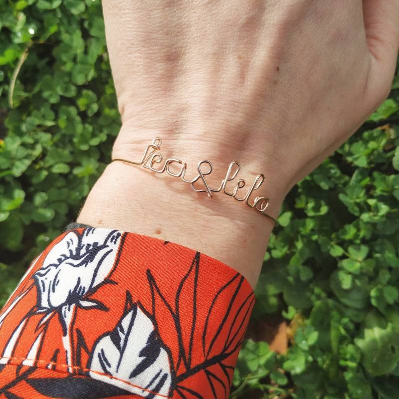 Personalisiertes Armband in Roségold, Vornamensarmband, Nachrichtenarmband, Wortarmband, Happy-Armband, Marvel-Armband von theshypoppy