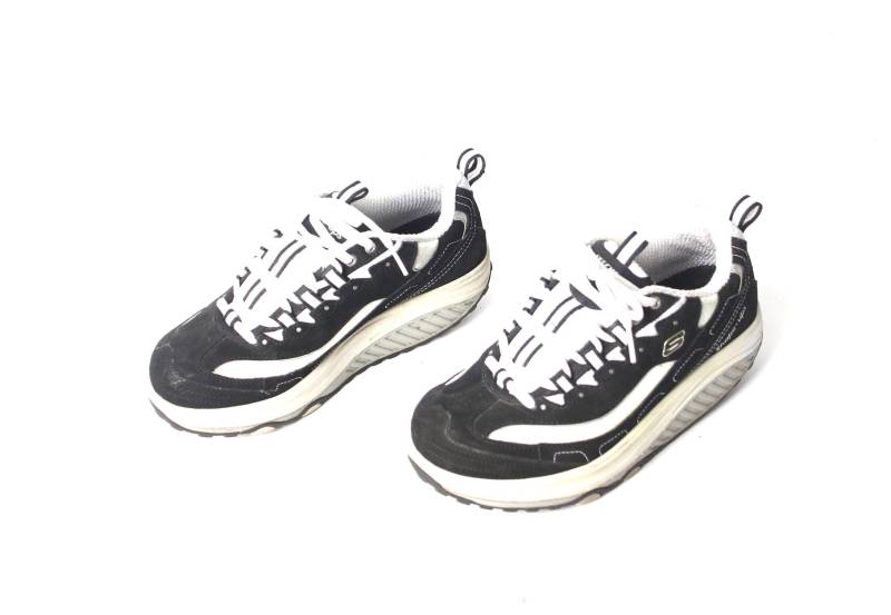 Vintage Damen Größe 7.5 Skechers Schwarz-Weiß Grobstrick Grunge Plateau Runners Sportliche Lederschuhe-Größe von thesidewalkendsshoes