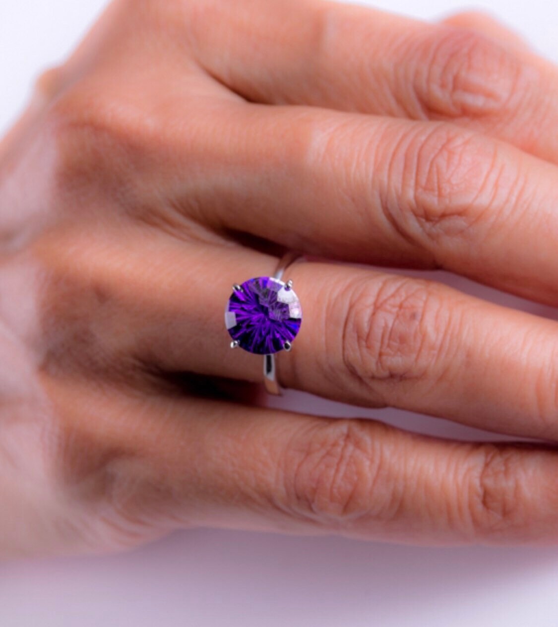 Amethyst Solitärring, Lila Facettierter Kristallring, Geschenk Für Sie, Februar Geburtsstein von thesilverman