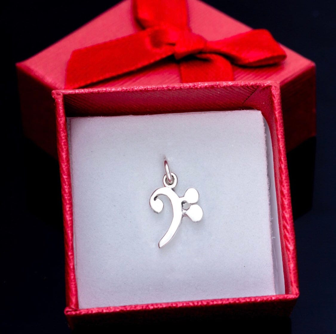 Musik Symbol Charm, Bass Notenschlüssel, Zierlicher Schmuck, Jazz Geschenk von thesilverman