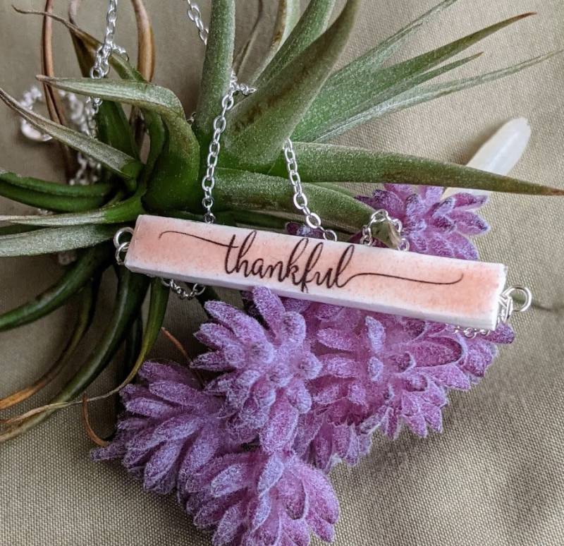 Bar Halskette Reversible Keramik Porzellan Personalisierter Name Inspiration Bar Halskette Reversible Keramik Porzellan Personalisierter Name Inspiration von theswych