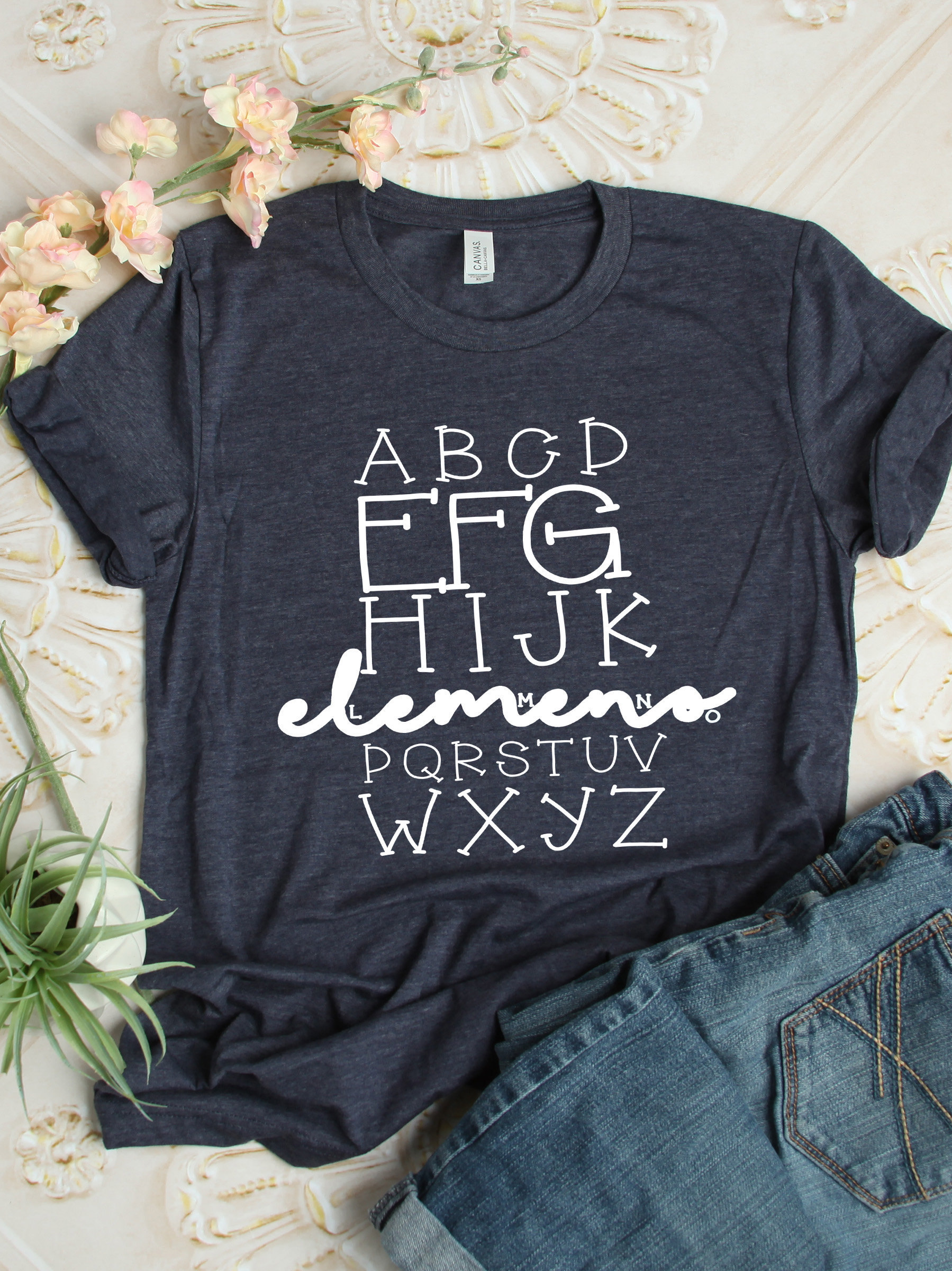 Alphabet Abc T-Shirt/Lehrer Shirt Elemeno | Lmno Grundschule Vorschule Kindergarten Haupt Alphabet Abc T-Shirt/Lehrer Shirt Elemeno | Lmno Grundschule Vorschule Kindergarten Haupt von theteacherhut