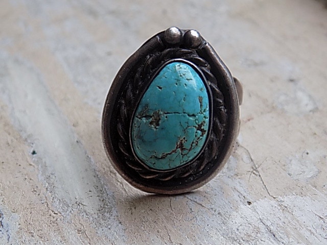 Kostenloser Versand Vintage Sterling Silber Türkis Ringgröße 5 1/2 von theturniptruck