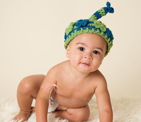 Gehäkelte Baby/Kind Gestreifte Elfen Mütze von thewhimsicalelephant