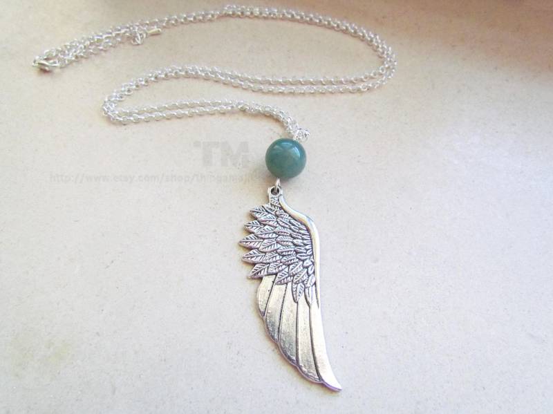 Die Jungfrau, Die Den Planeten Bereist - Final Fantasy Vii Inspiriert Halskette Die Jungfrau, Die Den Planeten Bereist - Final Fantasy Vii Inspiriert Halskette von thingamajik