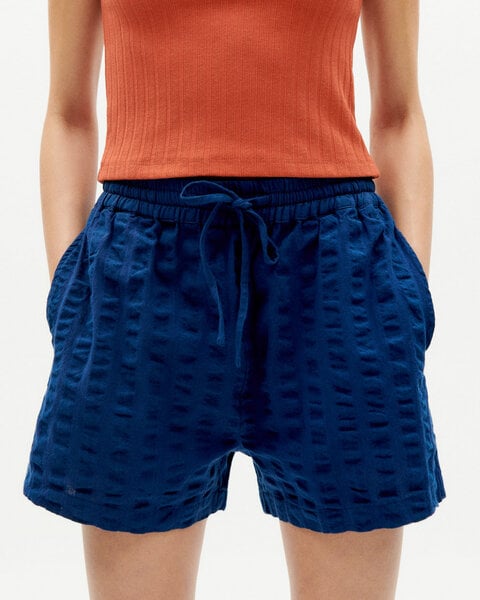 thinking mu Shorts - Big Seersucker Geranio - aus Biobaumwolle von thinking mu