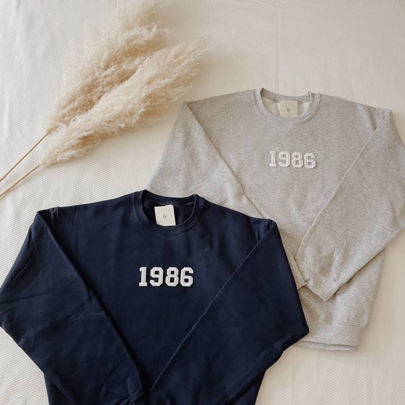 38Th Birthday Sweatshirt | 38. Geburtstag Geschenke Frauen Männer Shirt 1986 Retro Vintage Crewneck von threadsandneedlesCHI