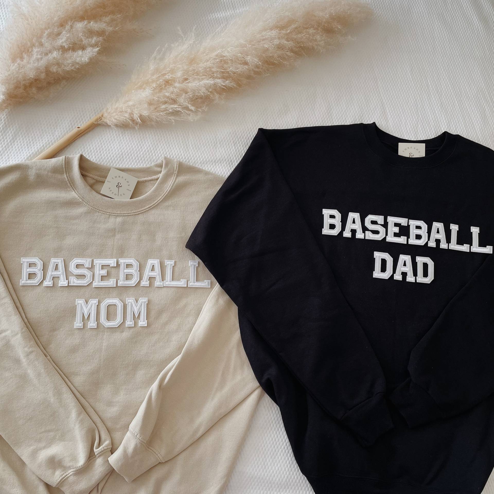 Baseball Mom Sweatshirt | Dad Pullover Geschenk Papa Mama von threadsandneedlesCHI