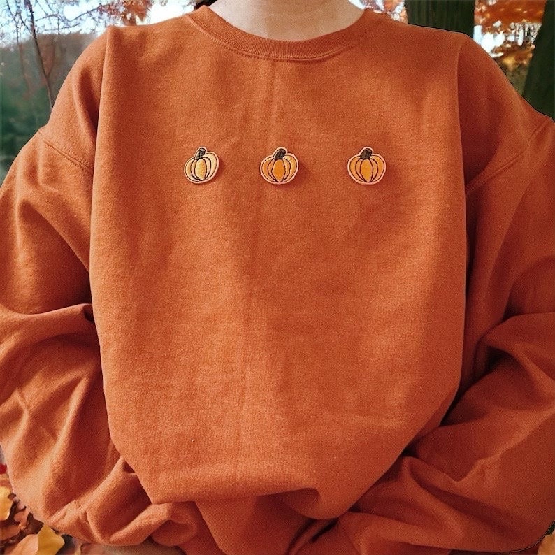 Halloween-Sweatshirt | Herbst-Sweatshirt Pumpkin Spice Sweatshirt Vintage Herbst Kleidung Frauen Rundhals-Sweatshirt von threadsandneedlesCHI