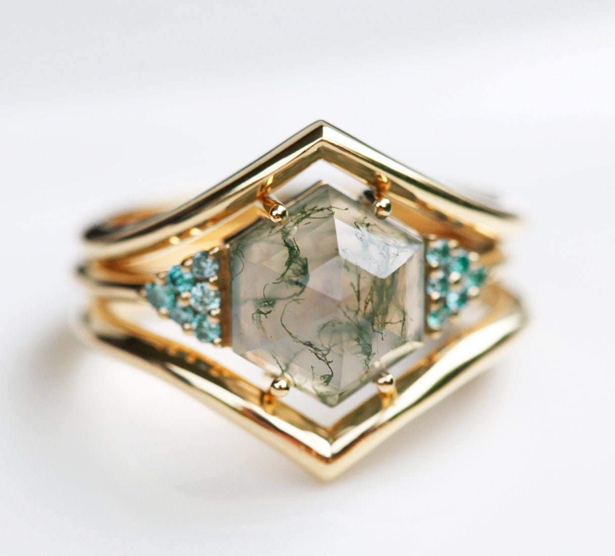 Einzigartiges Hexagon Drei Ring Set, Moosachat Blau Diamant Verlobungsring Ooak Set 14K Gold von threelayers