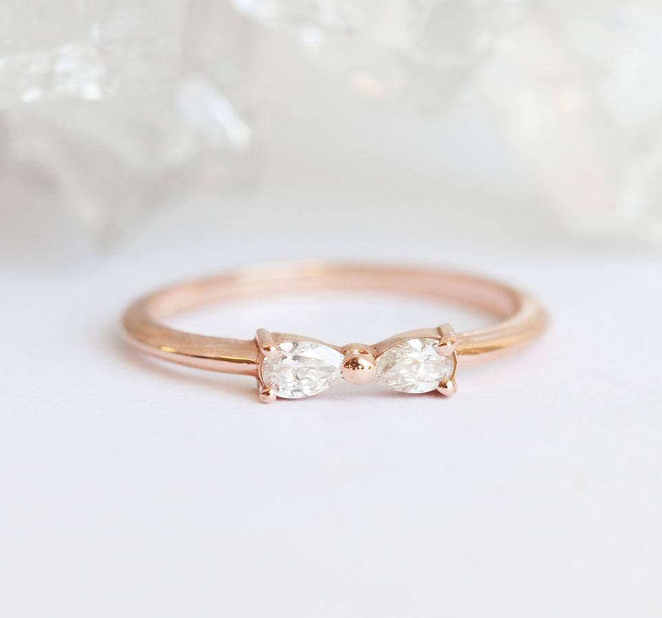 Infinity Diamant Ring in Gold, Fliege Mit Birnen Diamanten, Geschenk Für Sie von threelayers