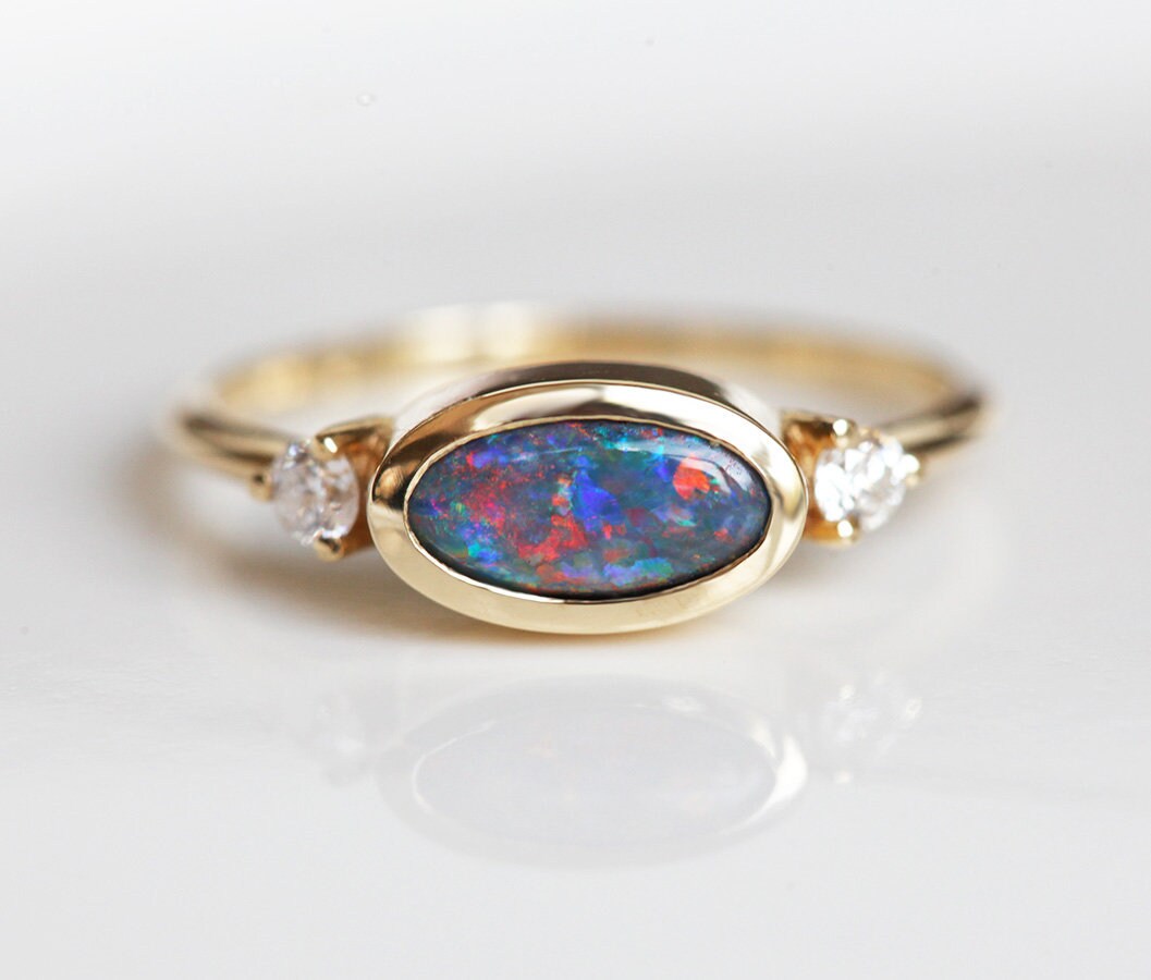 Schwarzer Opal Ring, Blauer Diamant 14K Gelbgold Und Ooak Ring von threelayers