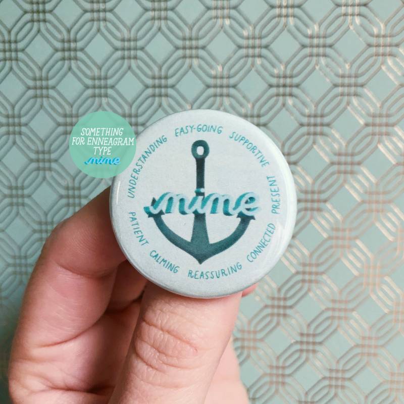 Enneagramm Neun Button | Ermutigung Geschenk Selbstliebe Selbstpflege Achtsamkeit Enneagramm Neun Button | Ermutigung Geschenk Selbstliebe Selbstpflege Achtsamkeit von threeletterbirds