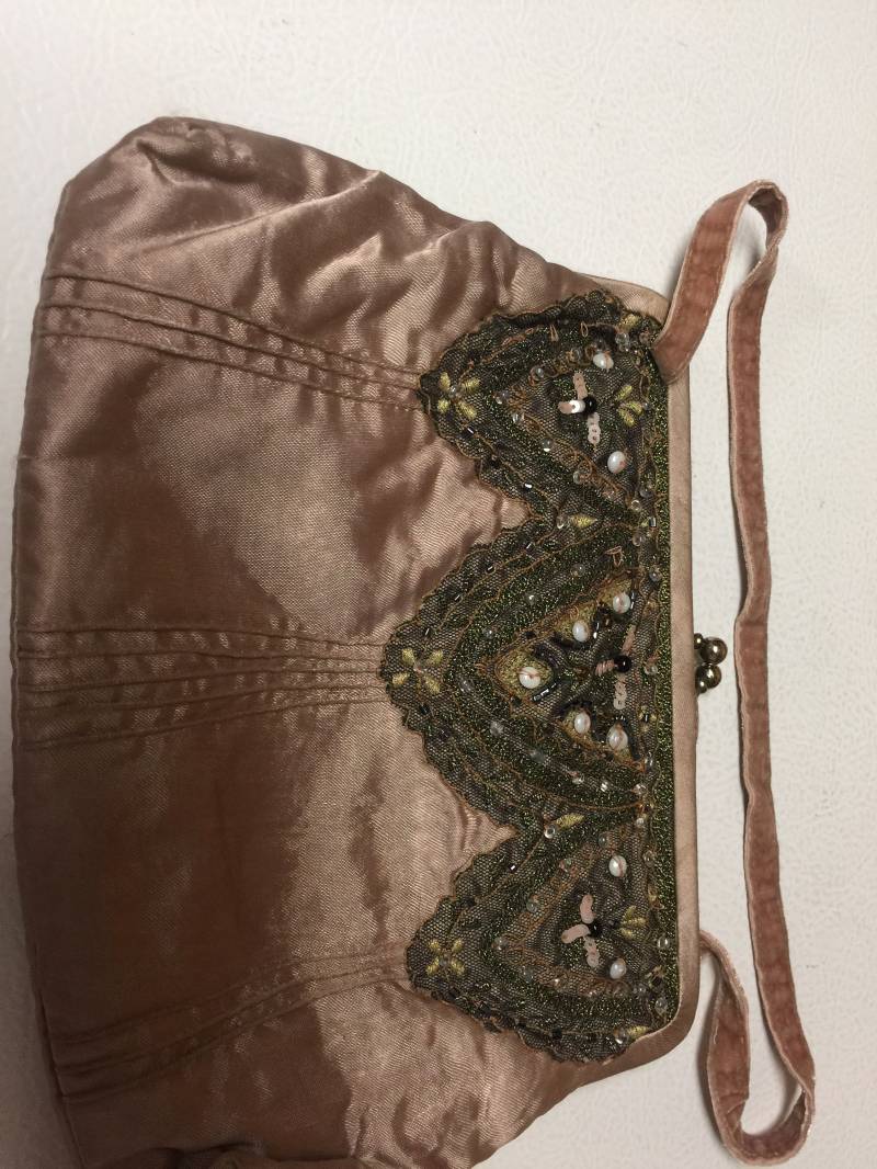 Accessorize Satin Seide Vintage Abendtasche von thriftyvalue