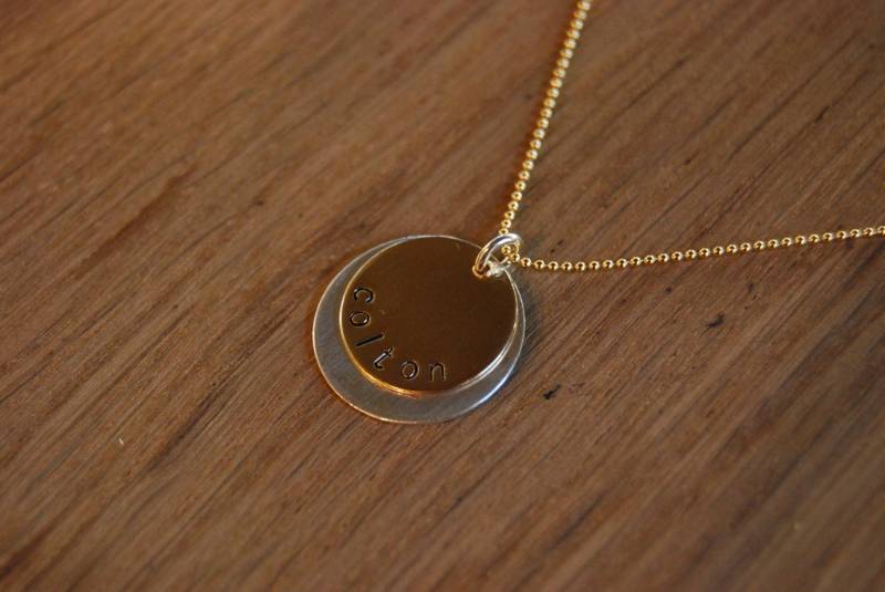 Gold Und Silber Geschichtete Scheiben An Vergoldeter Kugelkette Gold Und Silber Geschichtete Scheiben An Vergoldeter Kugelkette von tianam