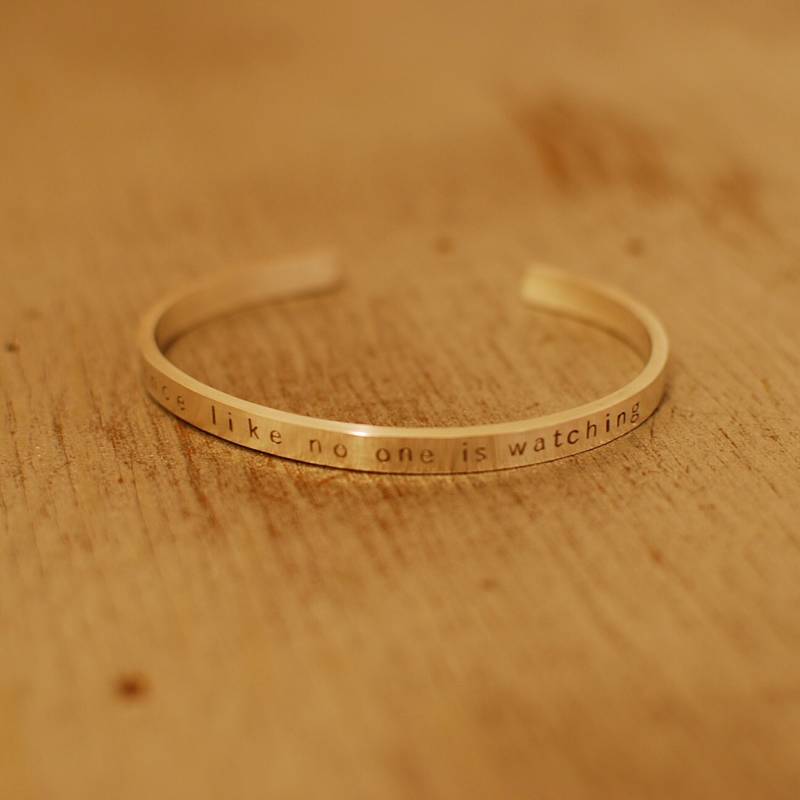 Tanzen, Wie Niemand Zuschaut - Skinny Cuff Armband Tanzen, Wie Niemand Zuschaut - Skinny Cuff Armband von tianam