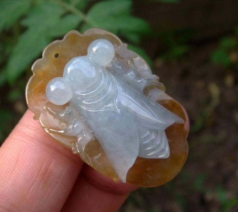 40 Mm Eisiger Jadeit 100% Natürlicher Unbehandelter Grad A Handgemachte Geschnitzte 3D Zikade Anhänger Halskette Edelstein von tiantianjadeite