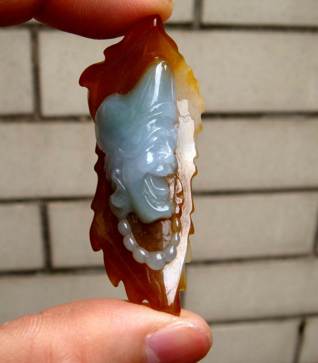 40 Mm Zertifiziert 100% Natürlich Unbehandelt Grad A Typ Hellgelb Grün Icy Jadeit Geschnitzt 3D Ieaf Jigong Buddha Anhänger von tiantianjadeite