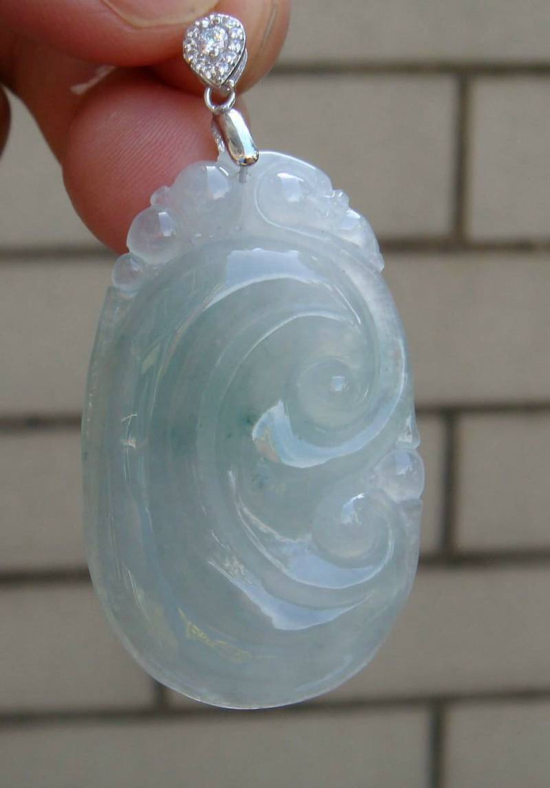 44 Mm Zertifizierte 100% Natürliche Unbehandelte Klasse A Eisige Durchscheinende Florale Jadeit Handgeschnitzte Ruyi Mit 925Er Silber Ösen von tiantianjadeite