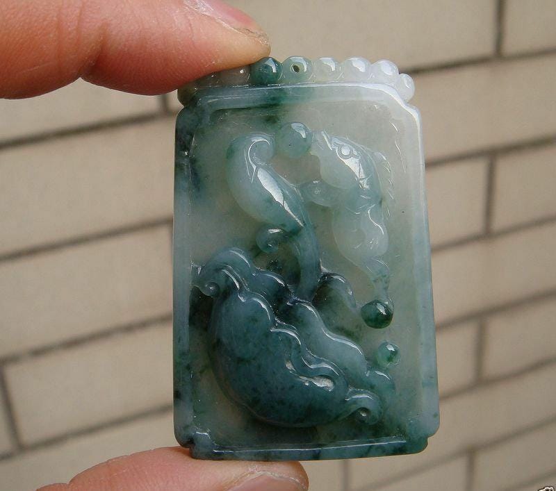 50 Mm Unbehandelte Zertifiziert 100% Natürlich Klasse A Typ Float Blau Blumen Icy Jadeit Handmade Geschnitzte Fisch Lotus Blatt Crads Anhänger / von tiantianjadeite