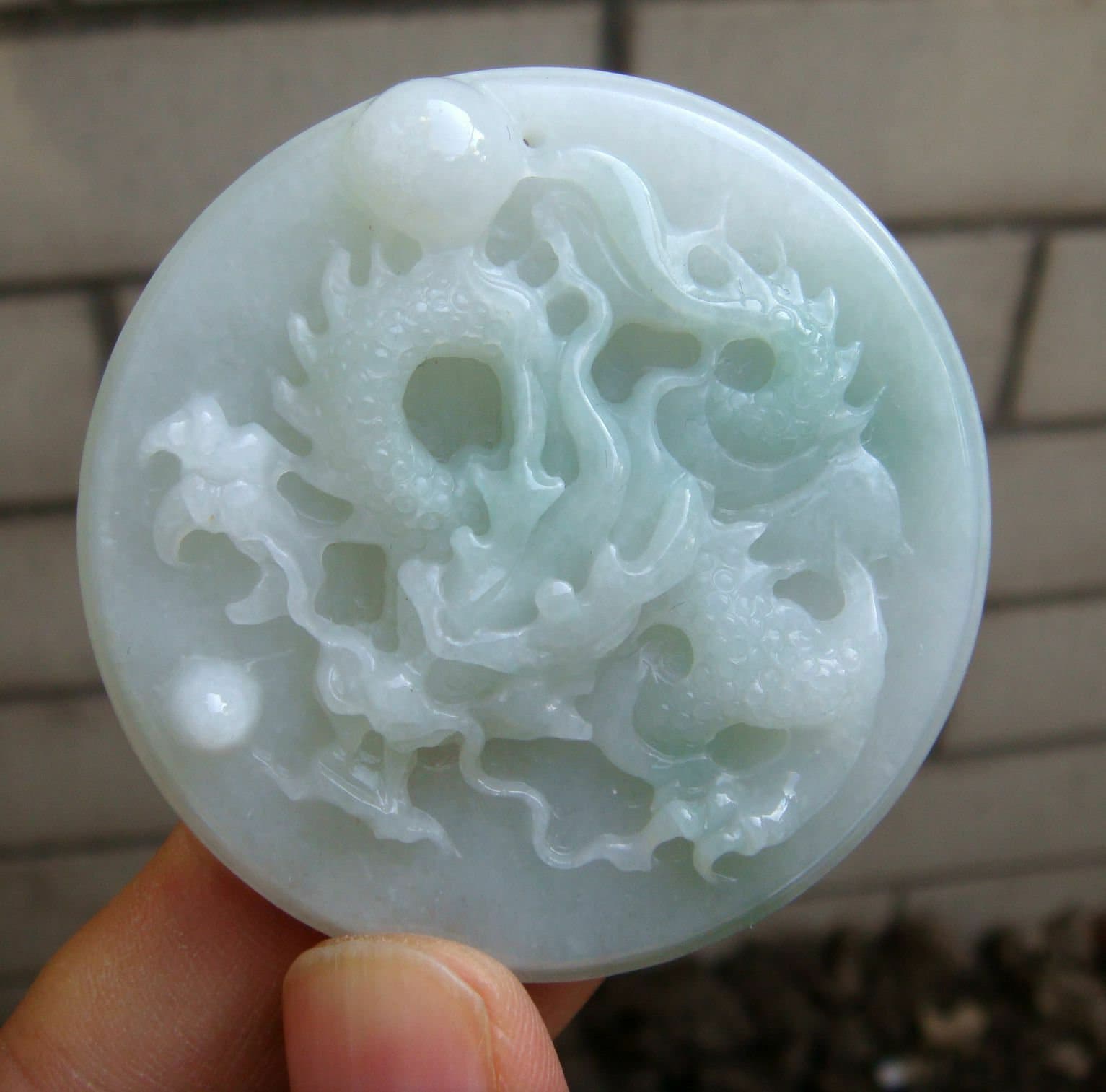 55 Mm Zertifiziert 100% Natürlich Unbehandelt Grad A Typ Hellgrün Jadeit Smaragd Handgefertigte Geschnitzte Drachen Anhänger Genstone von tiantianjadeite