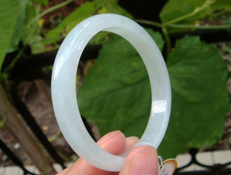 59 Mm | 2.32 "Armreif 100% Natürlich, Unbehandelt Grad A Eisig Durchscheinend Jadeit Jade D-Förmig Geschnitzter Armreif Edelstein Nr. 43 + 19 von tiantianjadeite