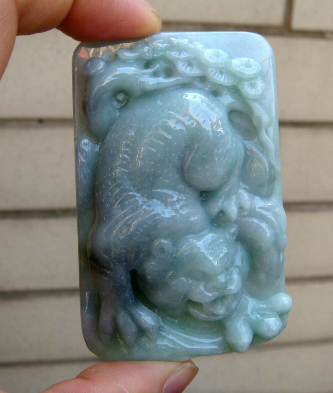 72 Mm Jadeit Anhänger Zertifiziert 100% Natürlich Unbehandelt Grad A Handgefertigte Geschnitzte Kiefer Baum Tiger Halskette Edelstein 2474 von tiantianjadeite