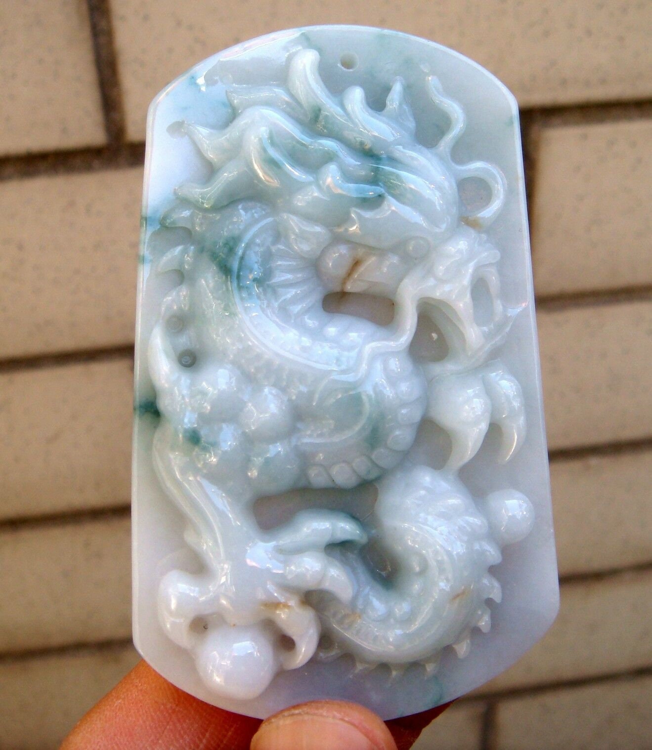 79 Mm Zertifiziert 100% Natürlich Unbehandelt Klasse A Blau Grün Jadeit Smaragd Handgefertigte Geschnitzte Drachen Ruyi Anhänger Halskette von tiantianjadeite