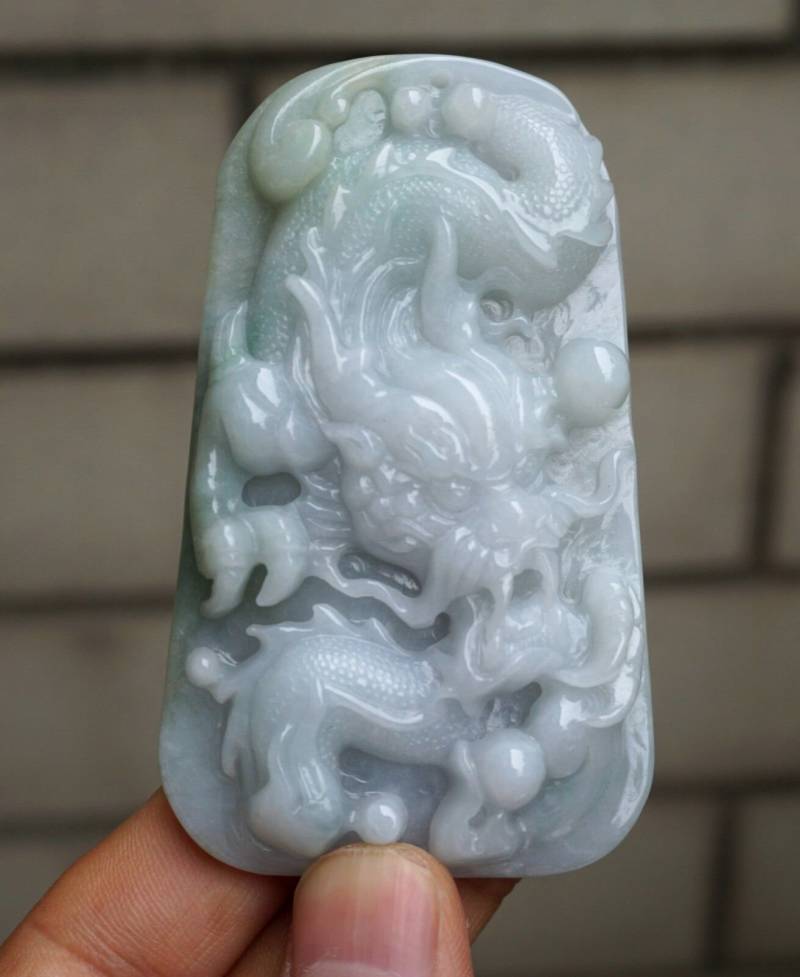 81 Mm Jadeit Zertifiziert 100% Natürlich, Unbehandelt Grad A Grün Geschnitzten Drachen Spucken Perlen Anhänger Edelstein 7359 von tiantianjadeite