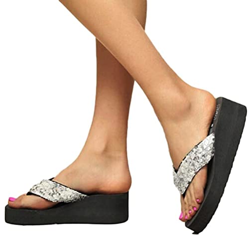 ticticlily Damen Flip Flops Zehentrenner Plattform Sandalen Hausschuhe Plateau Strandschuhe Keilabsatz Freizeitschuhe Peep Toe Sommerschuhe Wedges Slipper mit Strass A Silber 39 EU von ticticlily