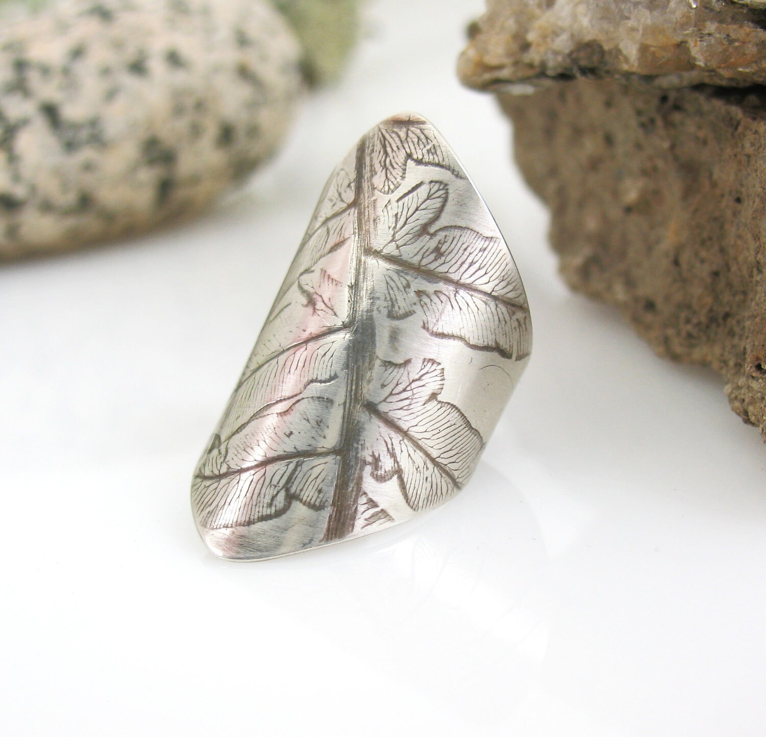 Silberner Farnring, Handgefertigter Sterling-Manschettenring Silberner Farnring, Handgefertigter Sterling-Manschettenring von tigerlillyshop