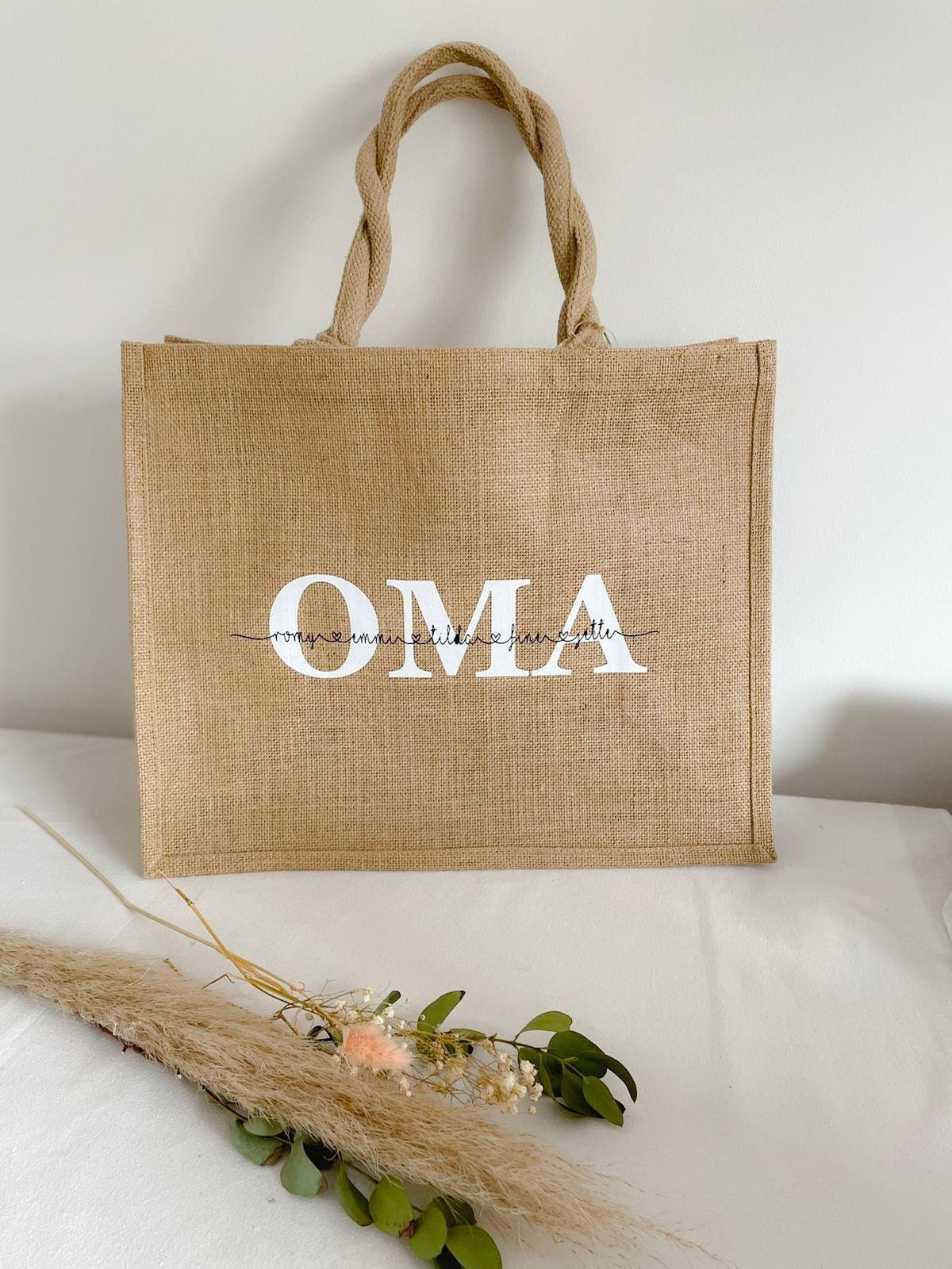Jutetasche Personalisiert Oma Jutetasche Personalisiert Oma von tilmamanufaktur