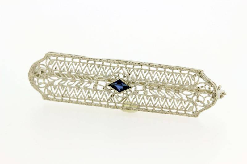 10K Gold Saphir Brosche von timekeepersinclayton