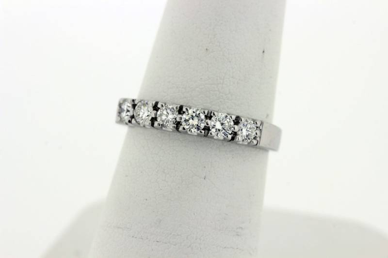 14K Gold 6 Diamant-Band von timekeepersinclayton