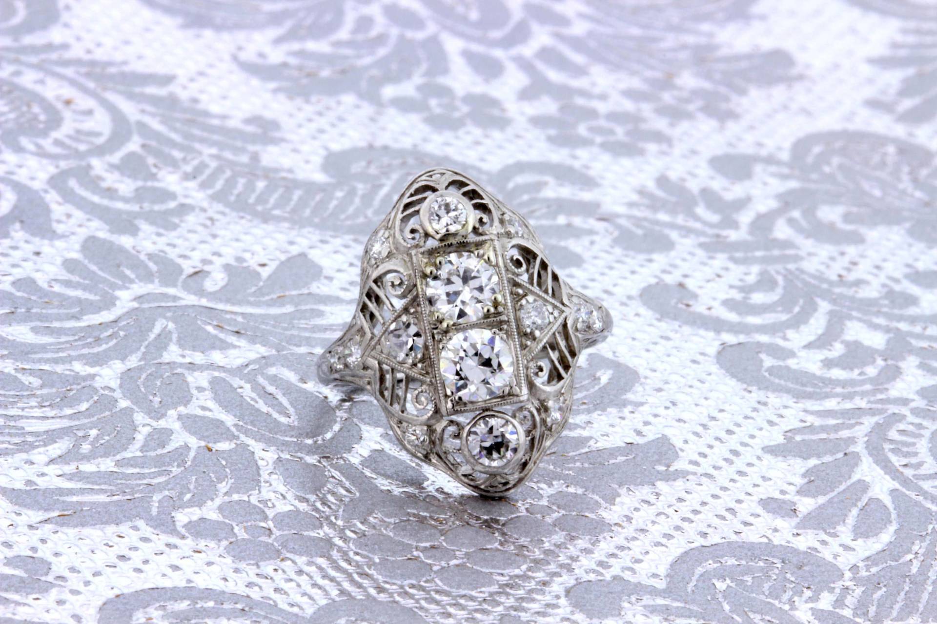 1920Er Jahre Platin Filigran Ring 1, 15 Ct Gesamtgewicht Weißen Diamanten Milgrain von timekeepersinclayton