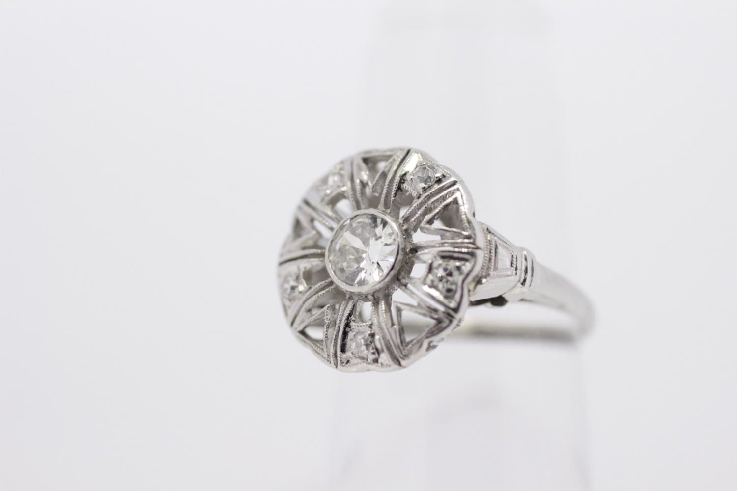 Art-Déco-Diamantring Aus 14 Karat Gold Den 1920Er Jahren von timekeepersinclayton