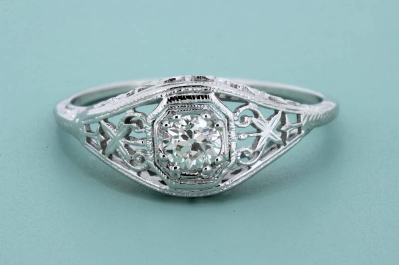 Diamantring Aus 18 Karat Gold Mit Herzen, Sternen Und Blumen von timekeepersinclayton