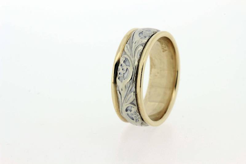 Herrenarmband Mit Blumengravur Aus 14-Karätigem Weiß - Und Gelbgold von timekeepersinclayton