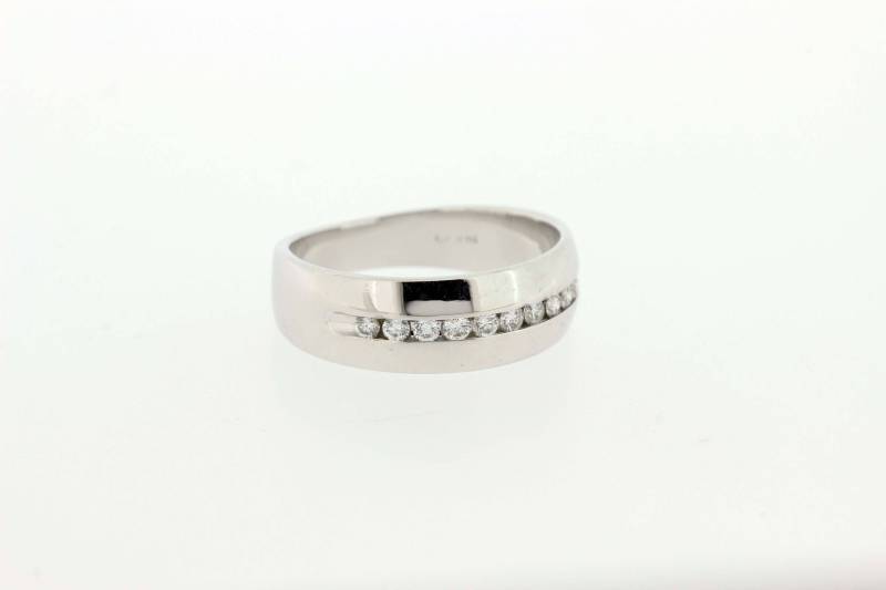 Kanal Set Diamant-Band 14K Gold von timekeepersinclayton